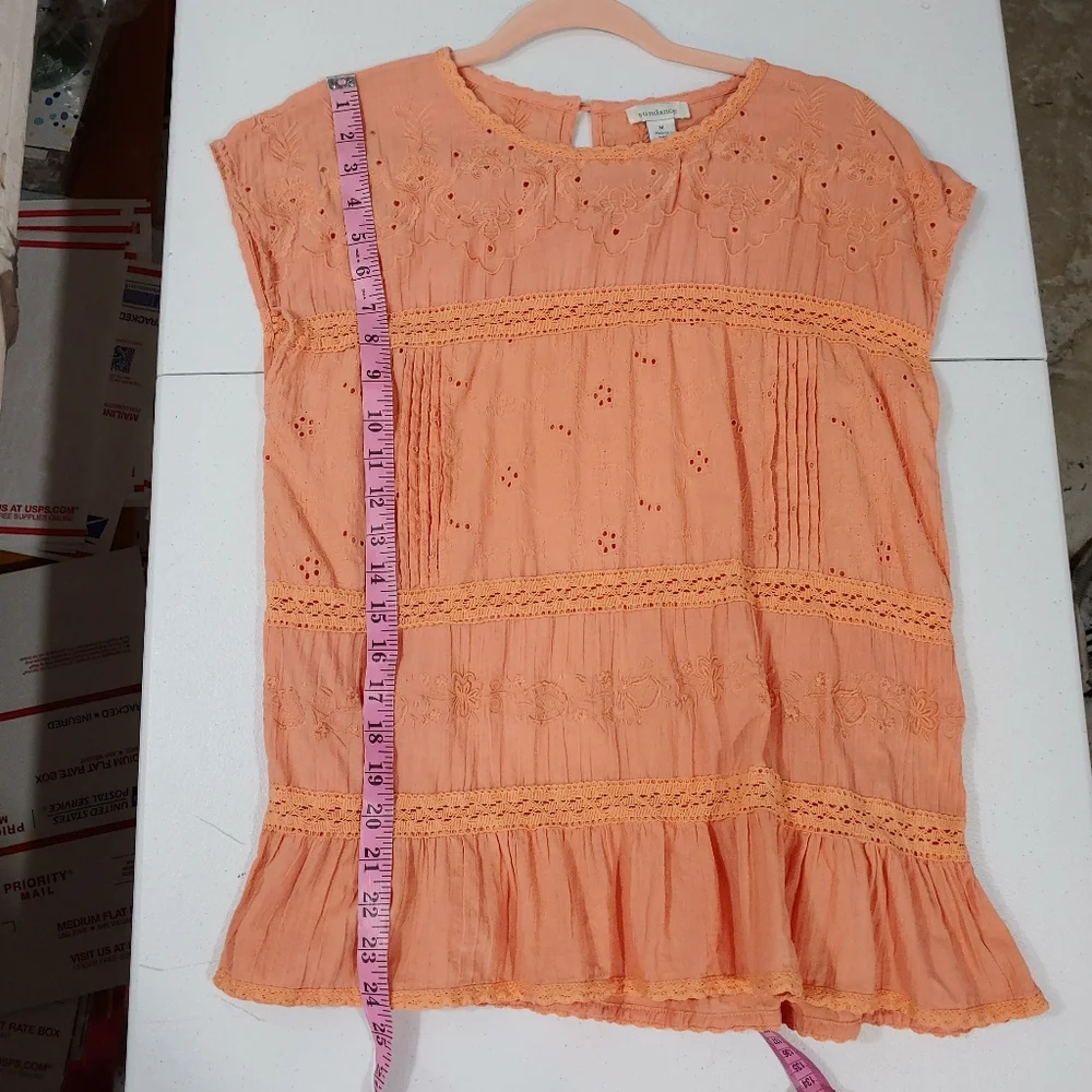 SUNDANCE EMBROIDERED PULLOVER TOP (936) - Picture 4 of 16